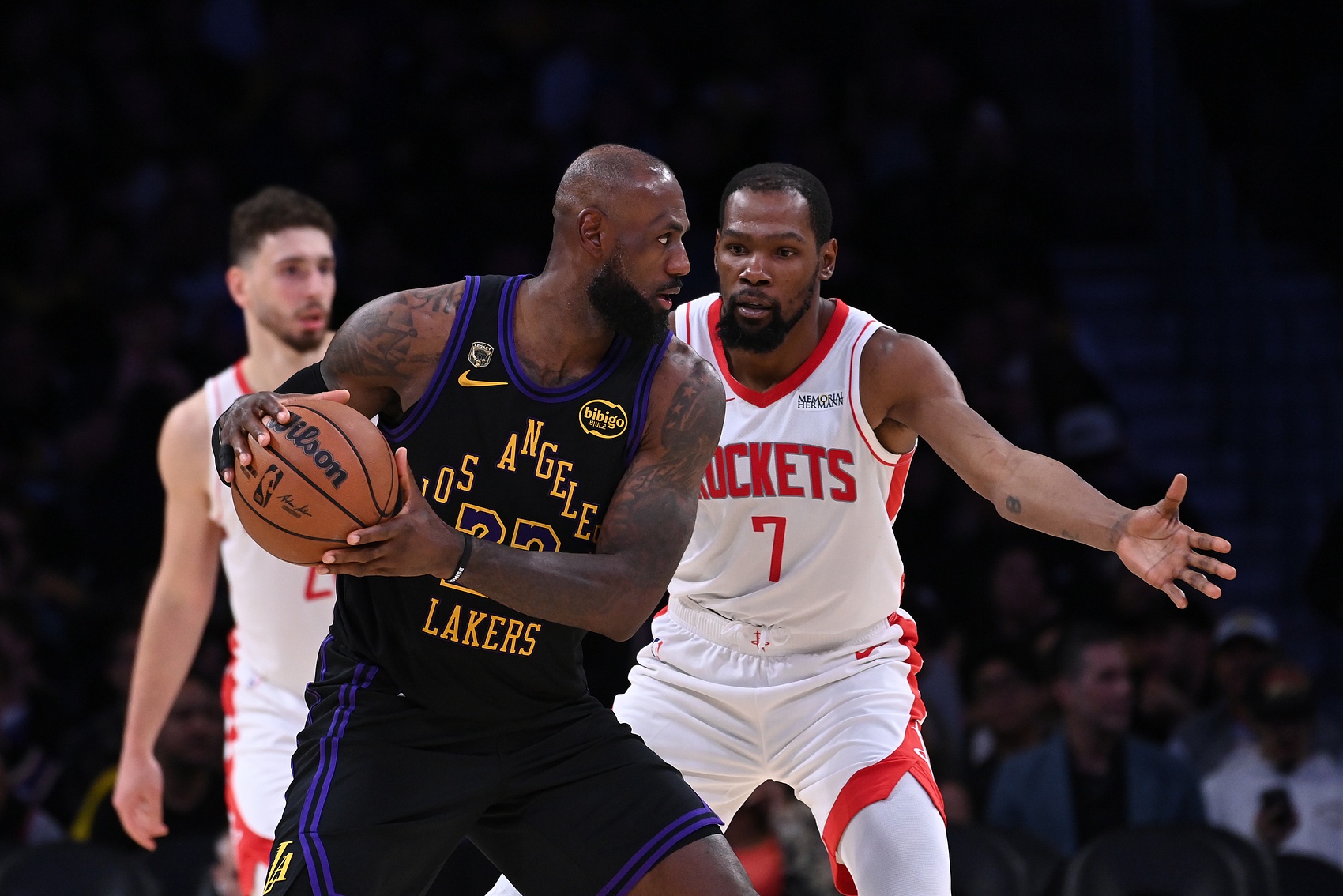 湖人两胜砸烂ESPN模型 老詹控场+角色球员爆发为东里争取时间 湖人两胜砸烂ESPN模型 老詹控场+角色球员爆发为东里争取时间