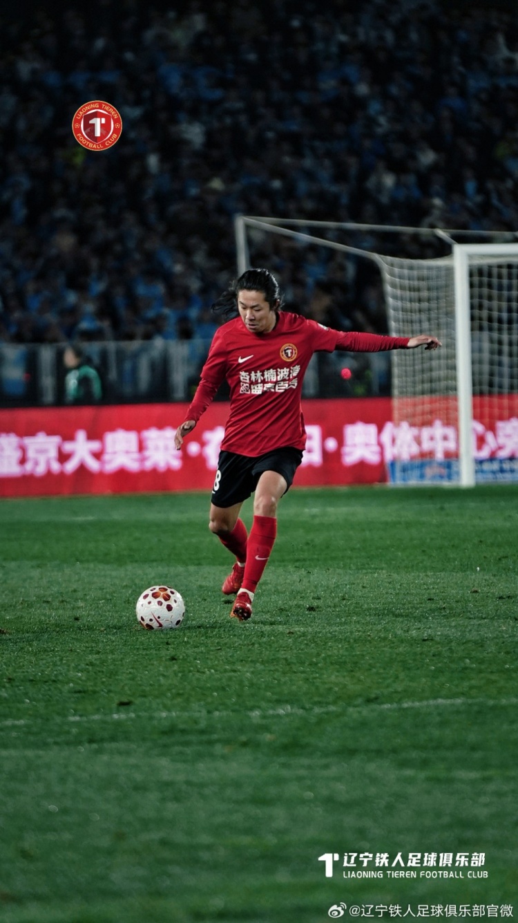 斯坦丘世界波绝杀 辽宁铁人主场憾负大连英博