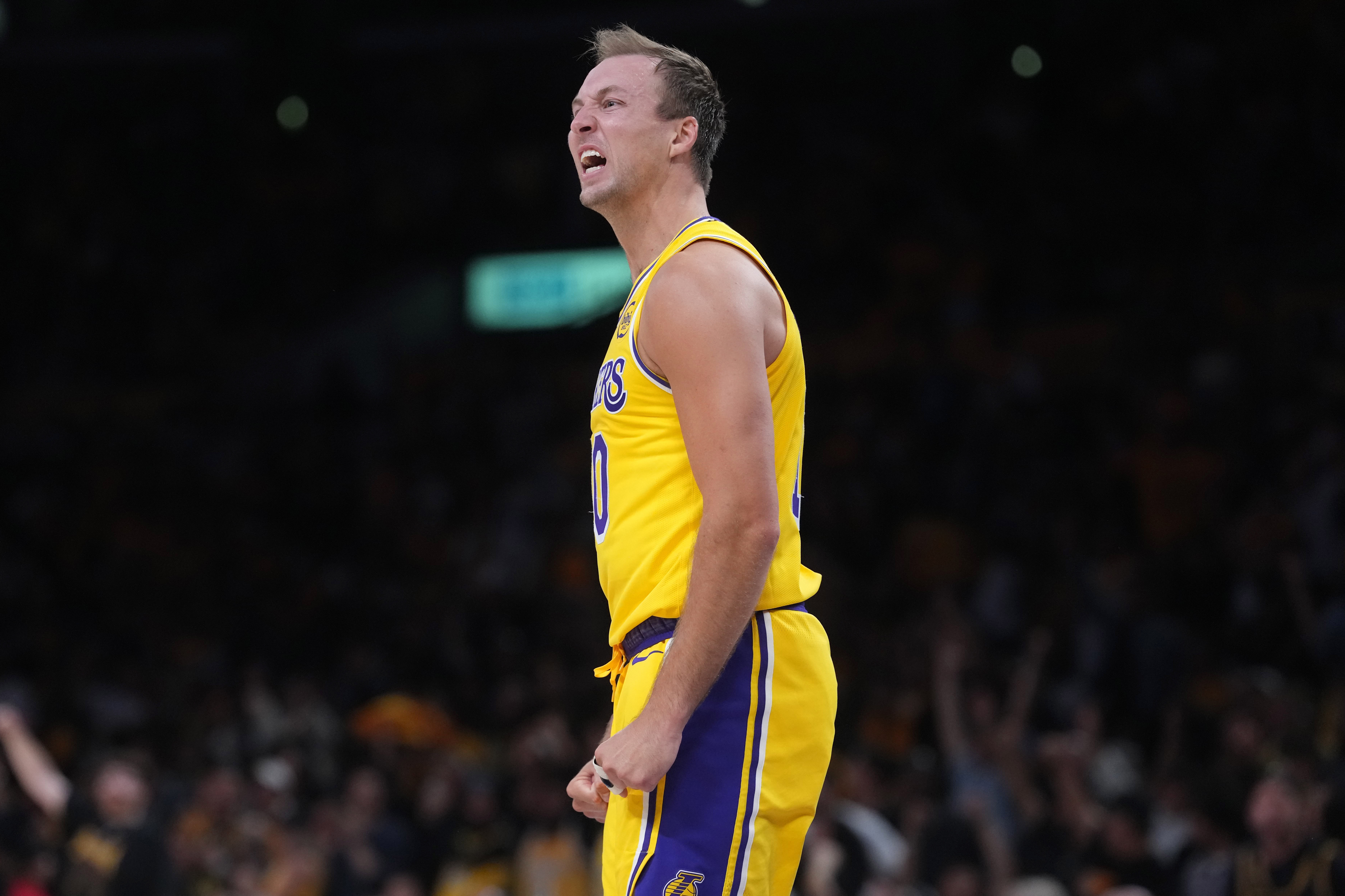 肯纳德回应出手争议：命中率驱动下的角色调整