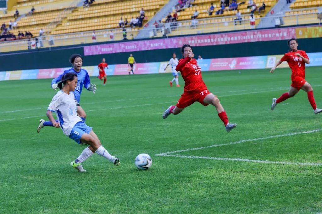 田梦君帽子戏法逆转湖南，广东U18女足5-2闯进测试赛决赛